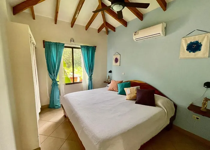 Hotel The Inner Light Yoga *
