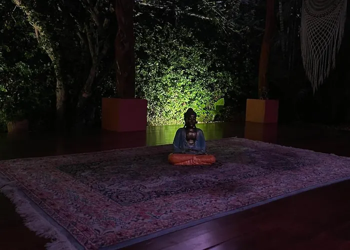 The Inner Light Yoga * Sámara